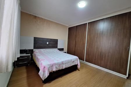 Quarto 3 de casa à venda com 3 quartos, 187m² em Campestre, Santo André