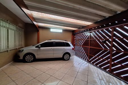 Garagem de casa à venda com 3 quartos, 187m² em Campestre, Santo André