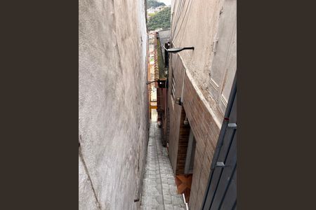 Casa à venda com 400m², 8 quartos e 2 vagas Casa à venda com 400m², 8 quartos e 2 vagasCorredor acesso a casas