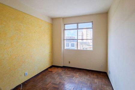 Apartamento à venda com 2 quartos, 60m² em Floresta, Belo Horizonte