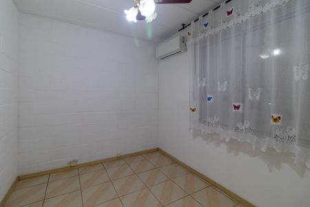 Quarto 1 de apartamento à venda com 2 quartos, 58m² em Vila Nova, Porto Alegre
