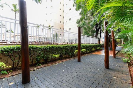 Apartamento para alugar com 78m², 2 quartos e 2 vagasÁrea comum - Redário