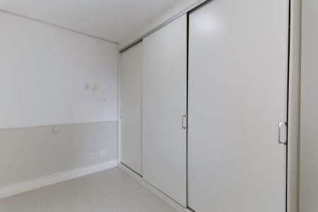 Apartamento para alugar com 78m², 2 quartos e 2 vagasQuarto