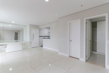 Apartamento para alugar com 78m², 2 quartos e 2 vagasSala