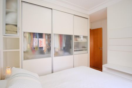 Apartamento à venda com 103m², 3 quartos e 2 vagasSuíte