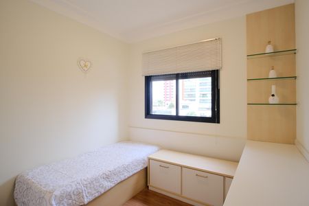 Apartamento à venda com 103m², 3 quartos e 2 vagasQuarto 2