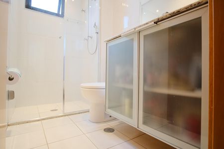 Apartamento à venda com 103m², 3 quartos e 2 vagasBanheiro Social