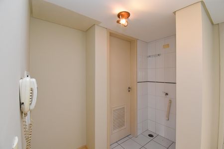 Studio de kitnet/studio para alugar com 1 quarto, 33m² em Cristo Rei, Curitiba