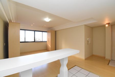 Studio de kitnet/studio para alugar com 1 quarto, 33m² em Cristo Rei, Curitiba