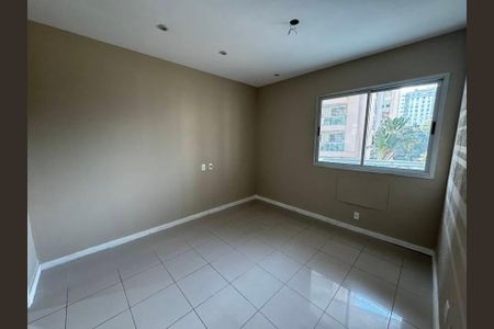 Apartamento à venda com 77m², 3 quartos e 1 vaga