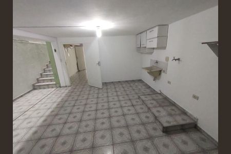 Casa à venda com 4 quartos, 150m² em Jardim Roberto, Osasco