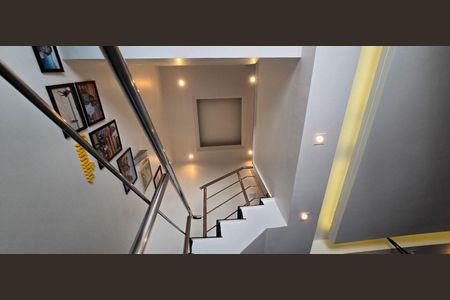 Casa à venda com 130m², 3 quartos e sem vaga