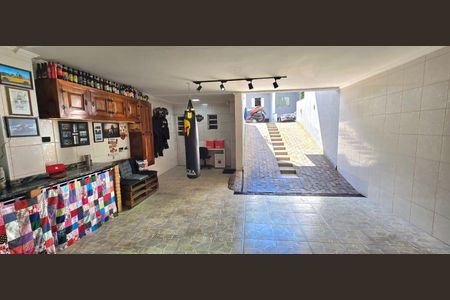 Casa à venda com 130m², 3 quartos e sem vaga