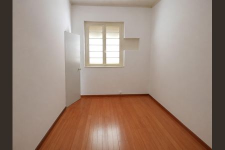 Casa à venda com 128m², 2 quartos e 1 vaga