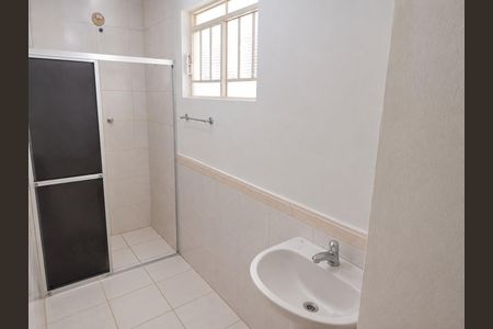 Casa à venda com 128m², 2 quartos e 1 vaga