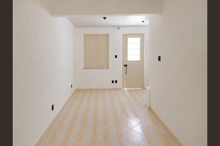 Casa à venda com 2 quartos, 128m² em Floresta, Porto Alegre