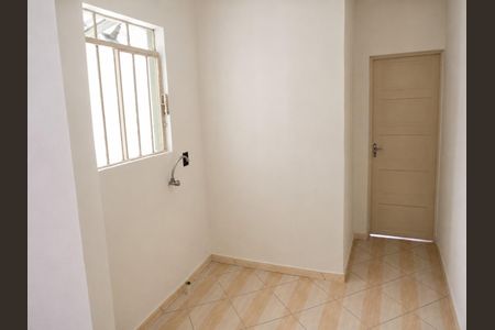 Casa à venda com 128m², 2 quartos e 1 vaga