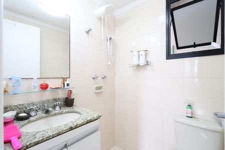 Apartamento à venda com 69m², 3 quartos e 1 vagaBanheiro