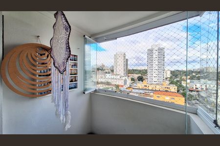 Apartamento à venda com 69m², 3 quartos e 1 vaga Apartamento à venda com 69m², 3 quartos e 1 vagaVaranda