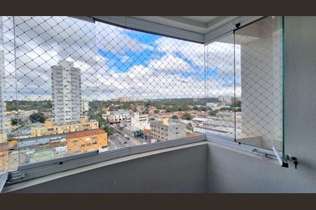 Apartamento à venda com 69m², 3 quartos e 1 vaga Apartamento à venda com 69m², 3 quartos e 1 vagaVaranda