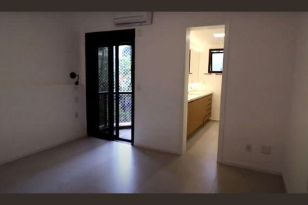 Apartamento à venda com 3 quartos, 130m² em Itaim Bibi, São Paulo