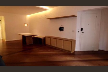 Apartamento à venda com 130m², 3 quartos e 2 vagas
