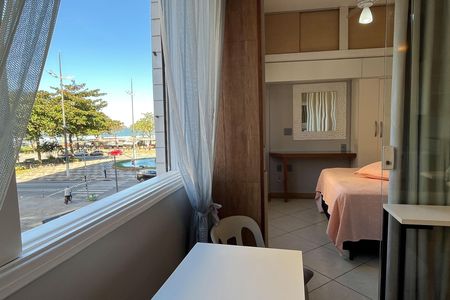 Sala de apartamento para alugar com 1 quarto, 30m² em Embaré, Santos