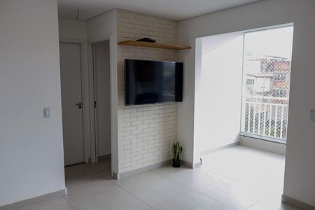 sala de apartamento à venda com 2 quartos, 46m² em Umuarama, Osasco