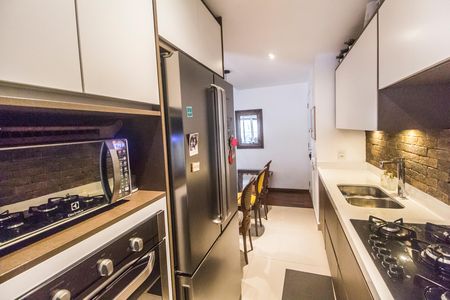 Apartamento para alugar com 141m², 2 quartos e 1 vaga Apartamento para alugar com 141m², 2 quartos e 1 vagaCozinha