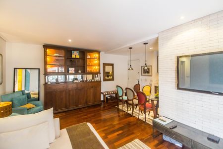 Apartamento para alugar com 141m², 2 quartos e 1 vaga Apartamento para alugar com 141m², 2 quartos e 1 vagaSala