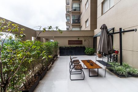 Apartamento para alugar com 141m², 2 quartos e 1 vaga Apartamento para alugar com 141m², 2 quartos e 1 vagaVaranda
