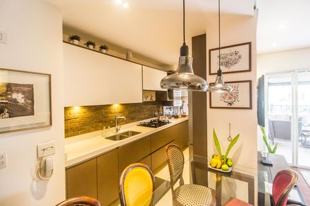 Apartamento para alugar com 141m², 2 quartos e 1 vaga Apartamento para alugar com 141m², 2 quartos e 1 vagaCozinha