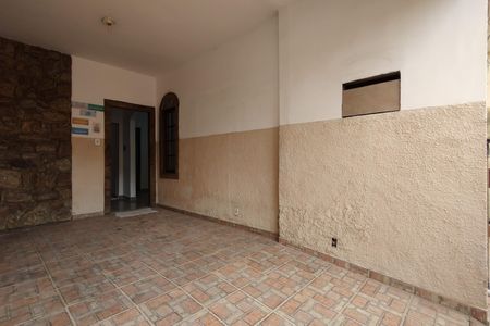 Casa de condomínio para alugar com 95m², 2 quartos e 1 vaga Casa de condomínio para alugar com 95m², 2 quartos e 1 vagaGaragem