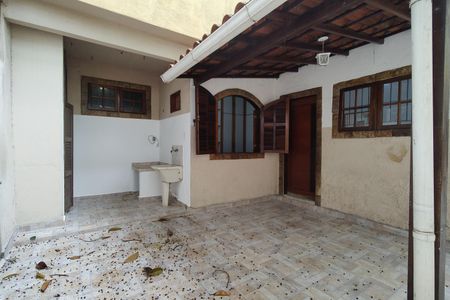 Casa de condomínio para alugar com 95m², 2 quartos e 1 vaga Casa de condomínio para alugar com 95m², 2 quartos e 1 vagaÁrea de Serviço