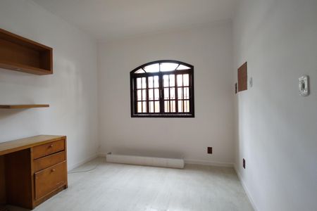 Casa de condomínio para alugar com 95m², 2 quartos e 1 vaga Casa de condomínio para alugar com 95m², 2 quartos e 1 vagaQuarto