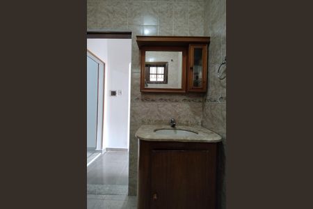 Casa de condomínio para alugar com 95m², 2 quartos e 1 vaga Casa de condomínio para alugar com 95m², 2 quartos e 1 vagaBanheiro Social