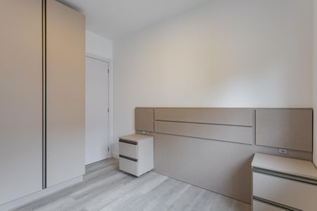 Suíte 2 de apartamento à venda com 2 quartos, 69m² em Moinhos de Vento, Porto Alegre