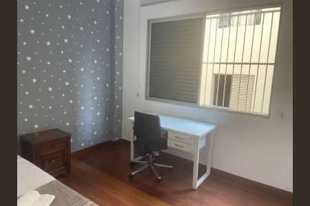 Apartamento à venda com 160m², 4 quartos e 2 vagas Apartamento à venda com 160m², 4 quartos e 2 vagasQuarto