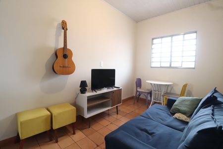 Sala de TV de apartamento para alugar com 2 quartos, 60m² em Centro, Uberlândia