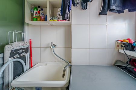 Apartamento à venda com 54m², 2 quartos e 1 vaga Apartamento à venda com 54m², 2 quartos e 1 vagaÁrea de Serviço