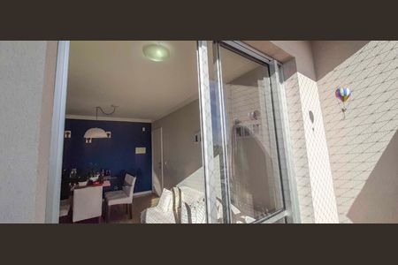 Apartamento para alugar com 54m², 2 quartos e 1 vaga Apartamento para alugar com 54m², 2 quartos e 1 vagaSacada da Sala de Estar