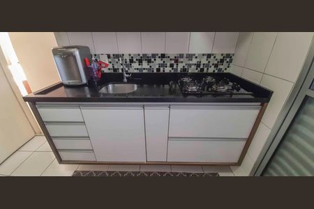 Apartamento para alugar com 54m², 2 quartos e 1 vaga Apartamento para alugar com 54m², 2 quartos e 1 vagaCozinha