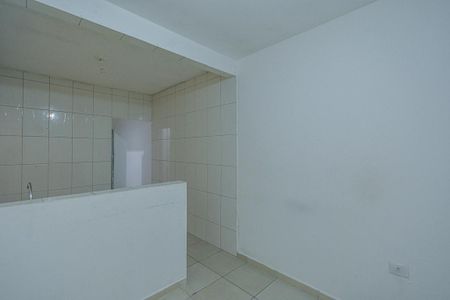 Casa à venda com 220m², 2 quartos e sem vaga Casa à venda com 220m², 2 quartos e sem vagaSala