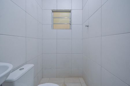 Casa à venda com 220m², 2 quartos e sem vaga Casa à venda com 220m², 2 quartos e sem vagaBanheiro 1