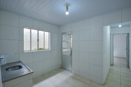 Casa à venda com 220m², 2 quartos e sem vaga Casa à venda com 220m², 2 quartos e sem vagaCozinha 2