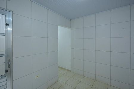 Casa à venda com 220m², 2 quartos e sem vaga Casa à venda com 220m², 2 quartos e sem vagaCozinha 2