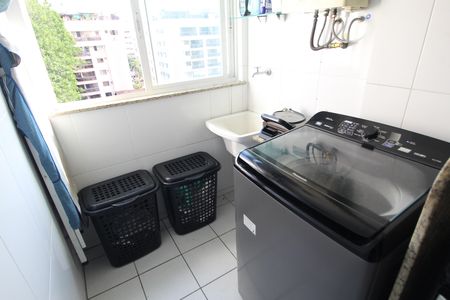 Apartamento para alugar com 77m², 3 quartos e 2 vagasÁrea de Serviço