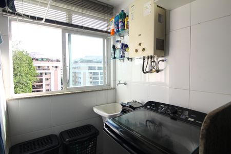 Apartamento para alugar com 77m², 3 quartos e 2 vagasÁrea de Serviço