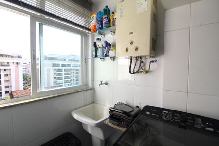 Apartamento para alugar com 77m², 3 quartos e 2 vagasÁrea de Serviço