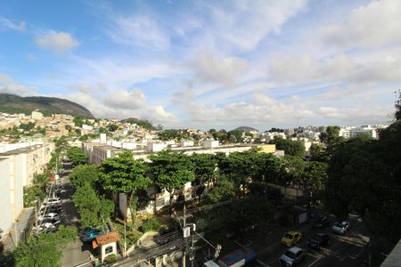 Sala - Vista de apartamento para alugar com 3 quartos, 77m² em Freguesia (jacarepaguá), Rio de Janeiro